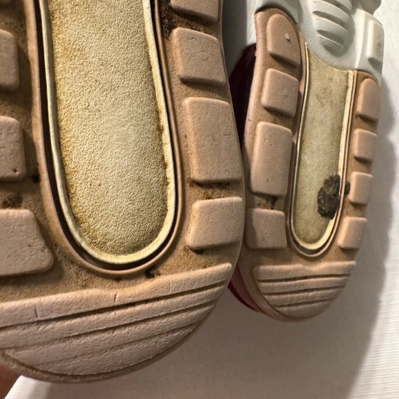 Nike AirMax 270 Girls Size 10C  Fast Shipping ! - Picture 9 of 16